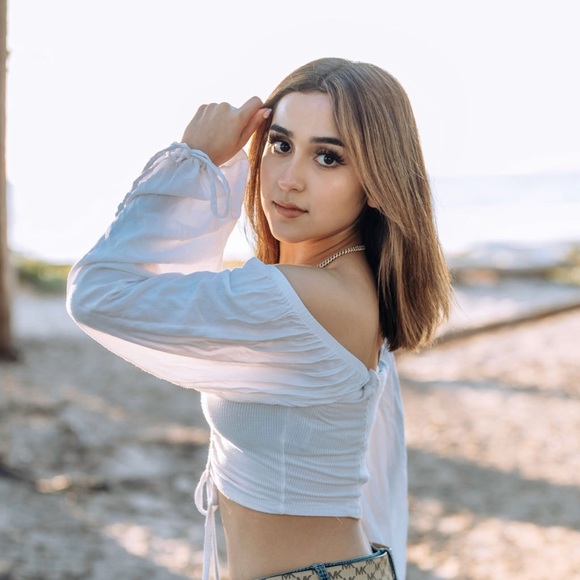 crystalvega517